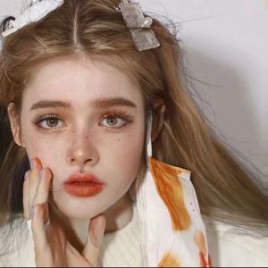 Meet your Posher, Betty